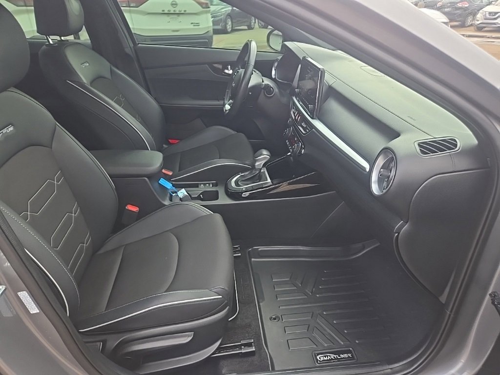 Used 2024 Kia Forte GT-Line image 18