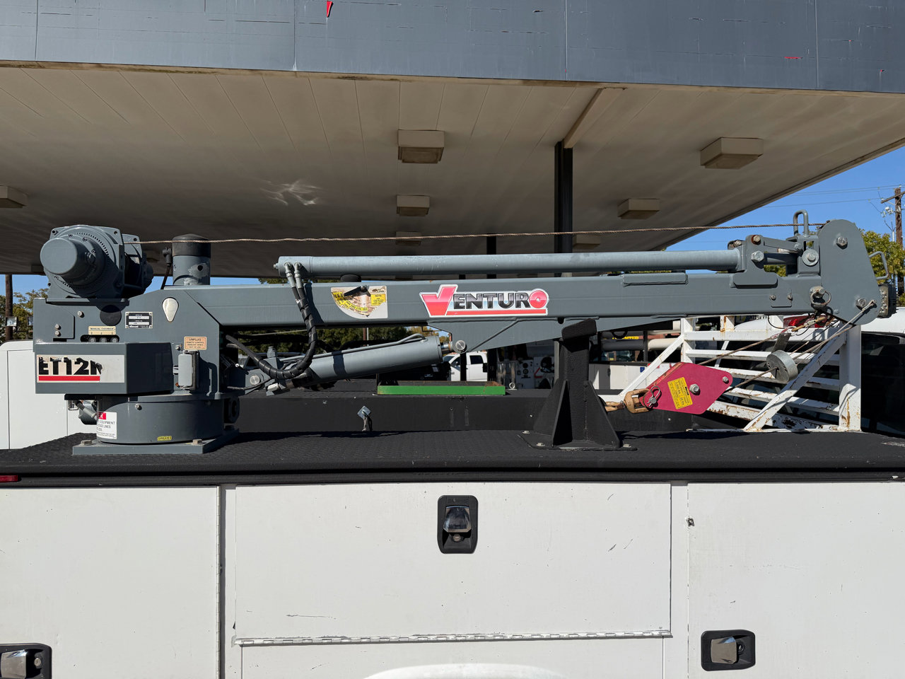 Used 2018 RAM 3500 Tradesman w/ Chrome Appearance Group image 12