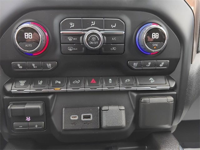 Certified 2023 Chevrolet Silverado 3500 High Country w/ Z71 Off-Road Package image 21