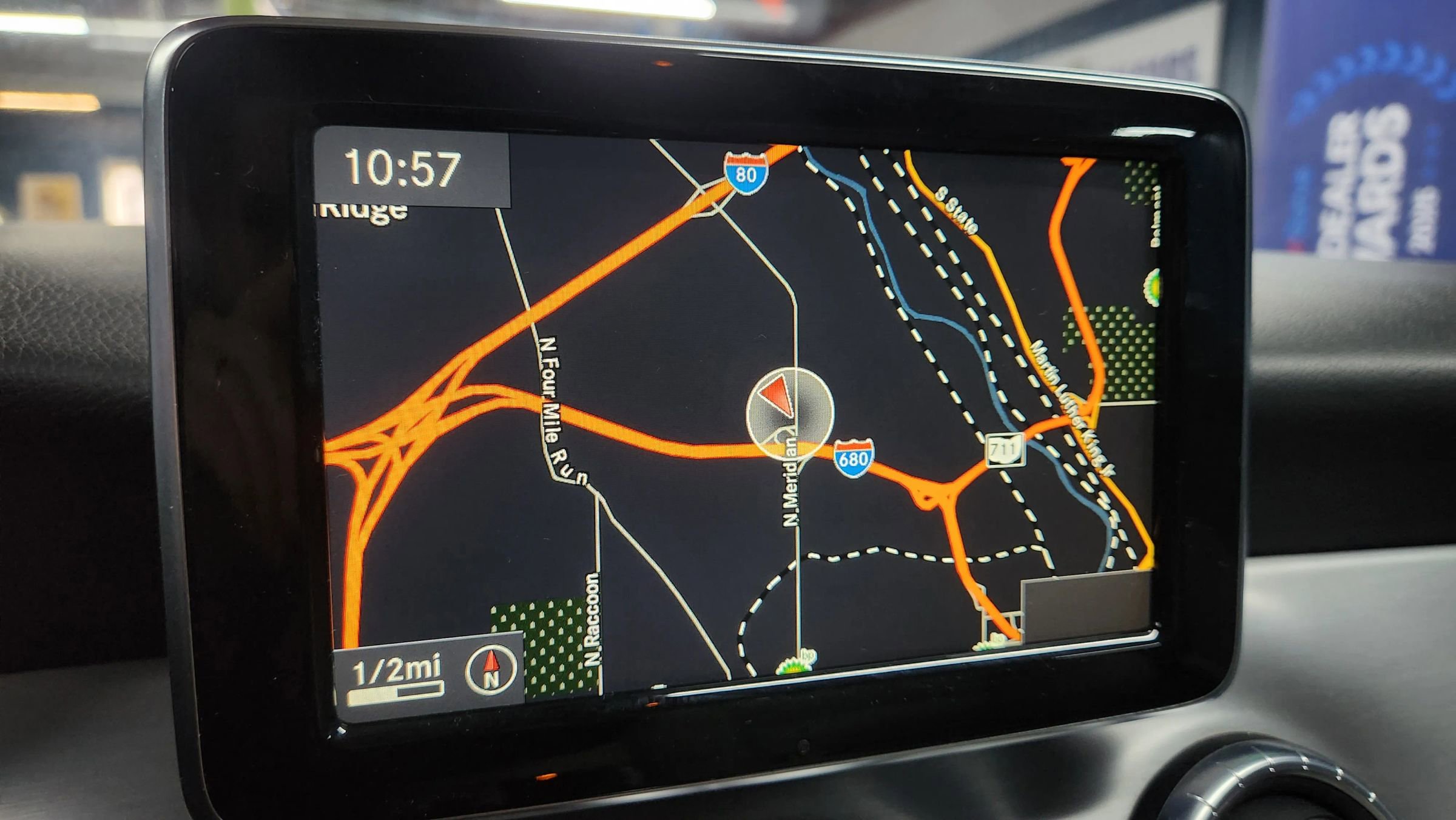 Used 2014 Mercedes-Benz CLA 250 4MATIC image 30