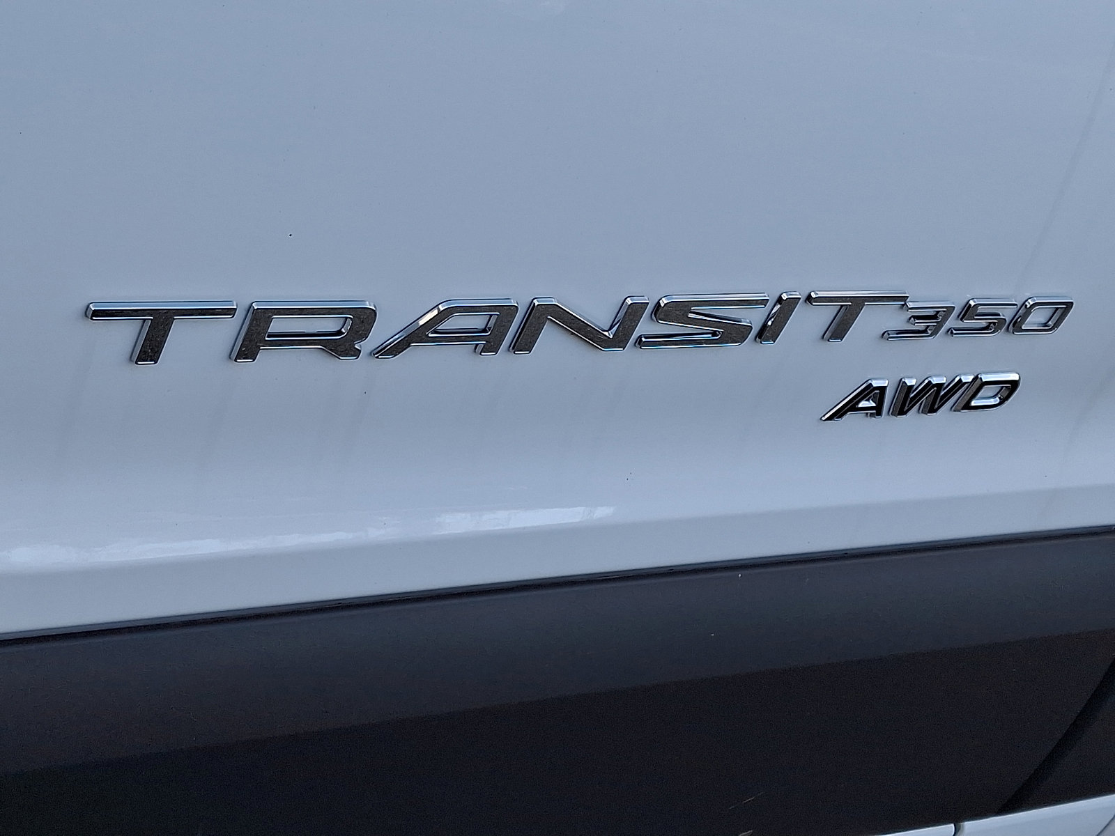 Used 2024 Ford Transit 350 AWD w/ Interior Upgrade Package image 17