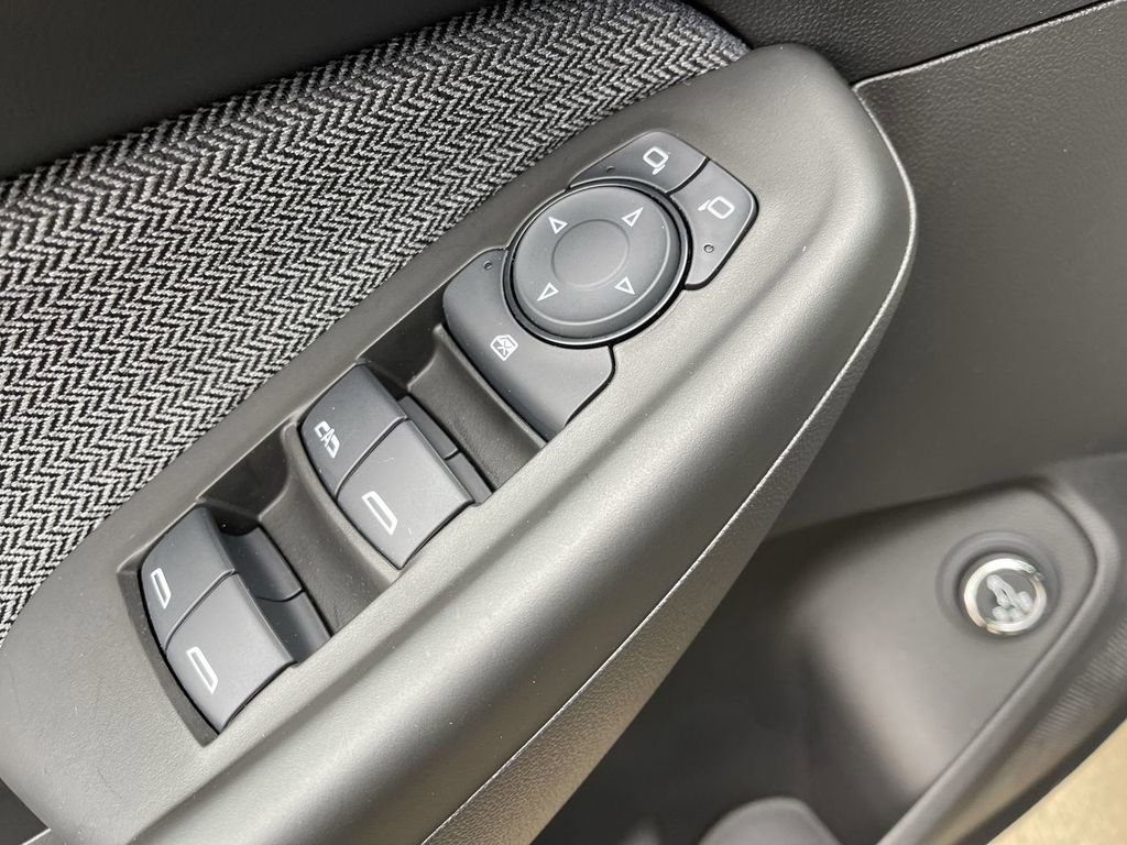 New 2026 Chevrolet TrailBlazer LT w/ Convenience Package FWD image 13