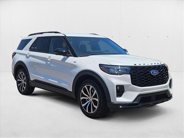 New 2025 Ford Explorer ST-Line image 8