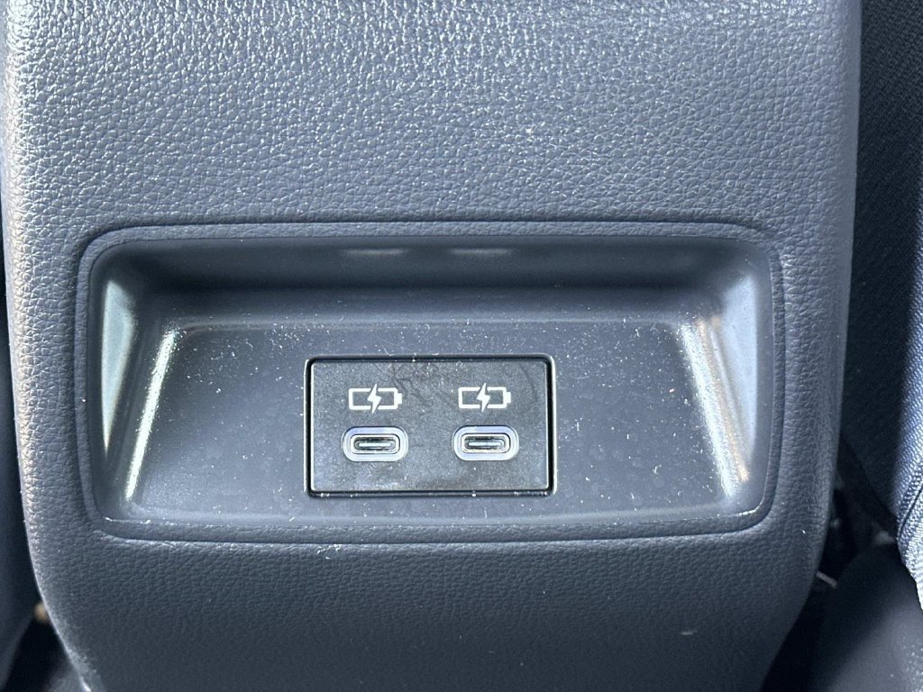 Used 2024 Toyota Corolla SE FWD image 16