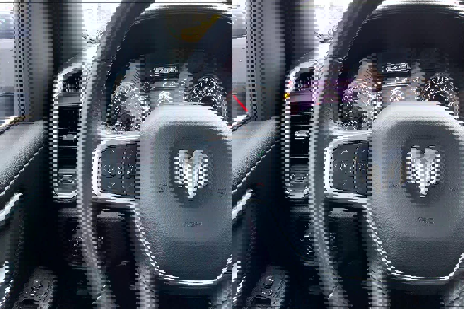 Used 2023 RAM 1500 Big Horn image 23