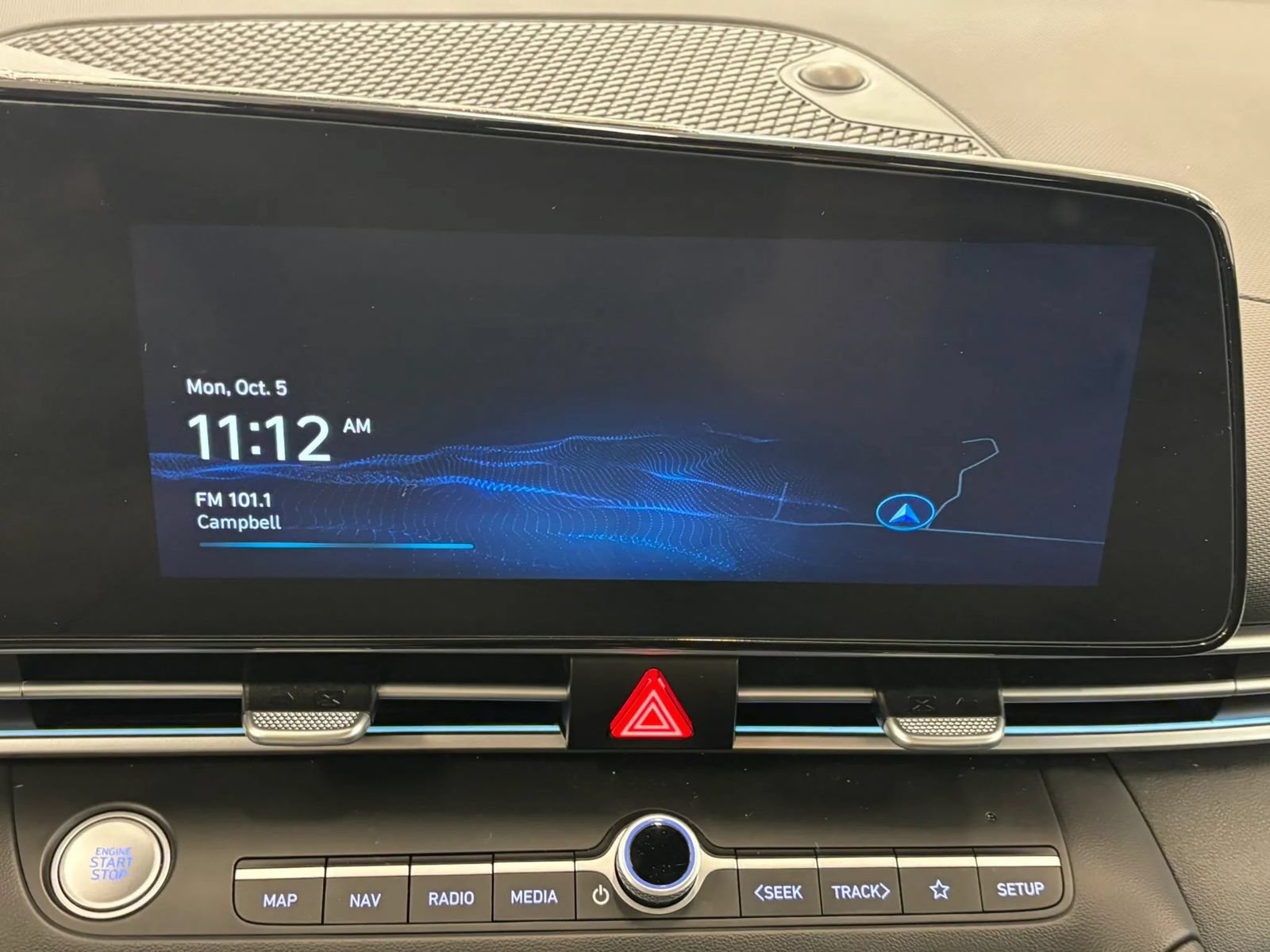 Used 2024 Hyundai Elantra SEL FWD image 38