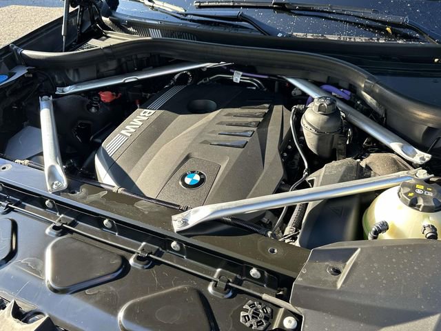 Certified 2026 BMW X7 xDrive40i w/ M Sport Package image 16