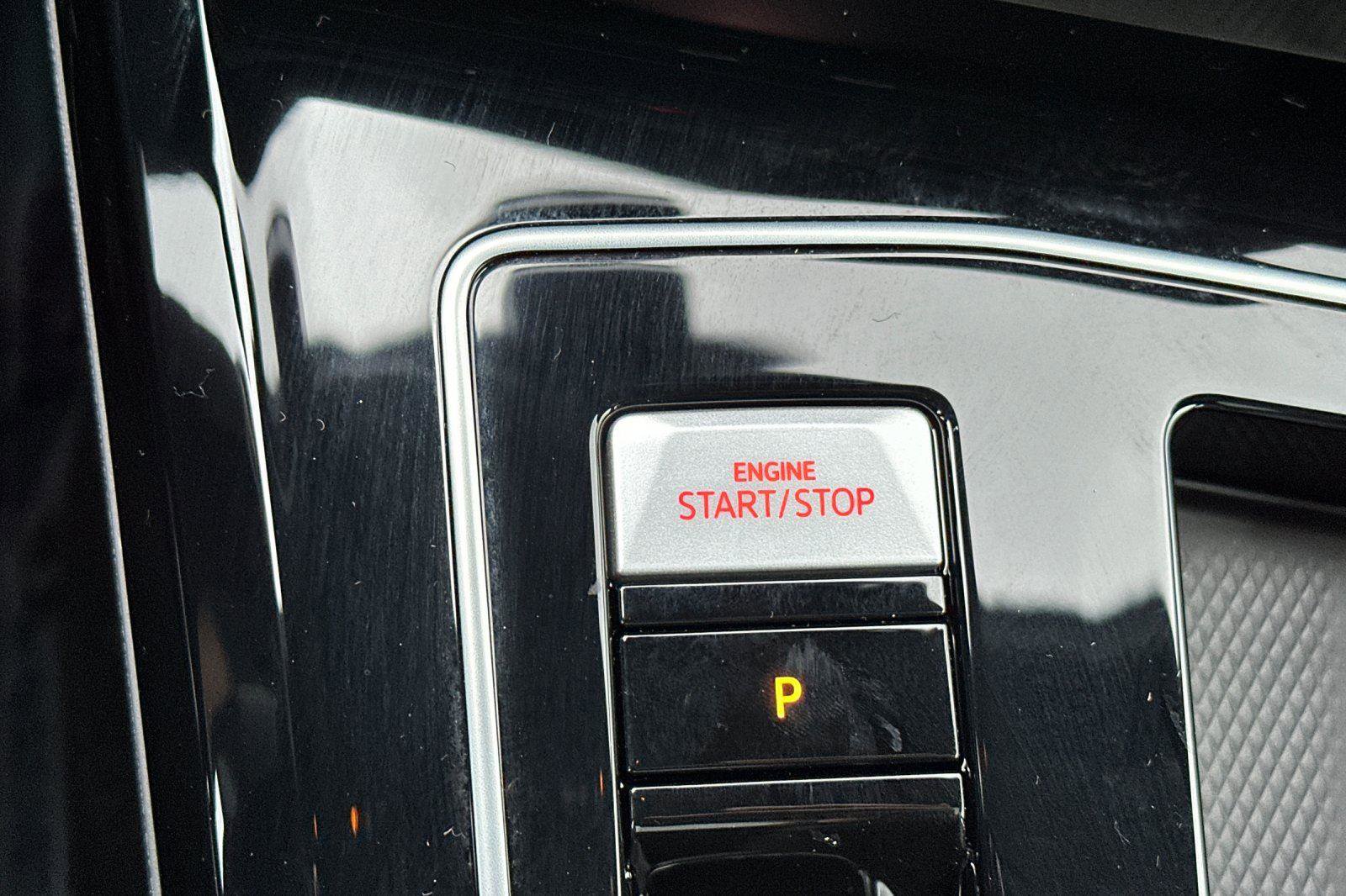 New 2026 Volkswagen GTI SE image 22