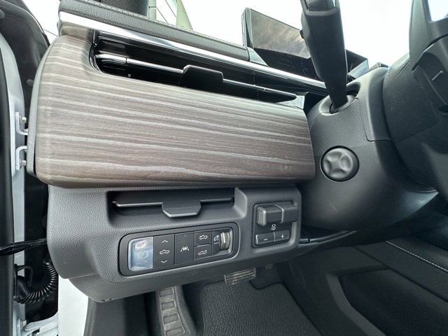 New 2025 GMC Sierra EV Denali image 17