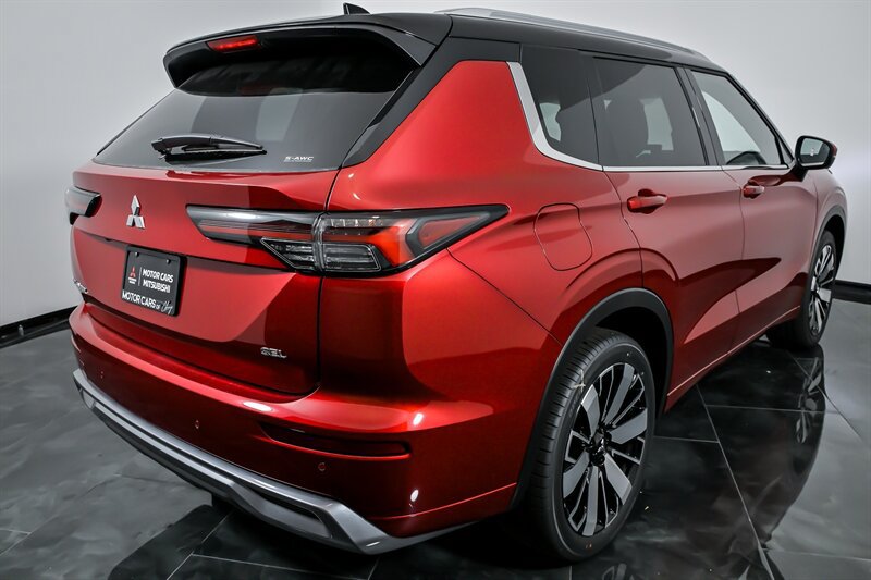 New 2025 Mitsubishi Outlander SE AWD/4WD image 8