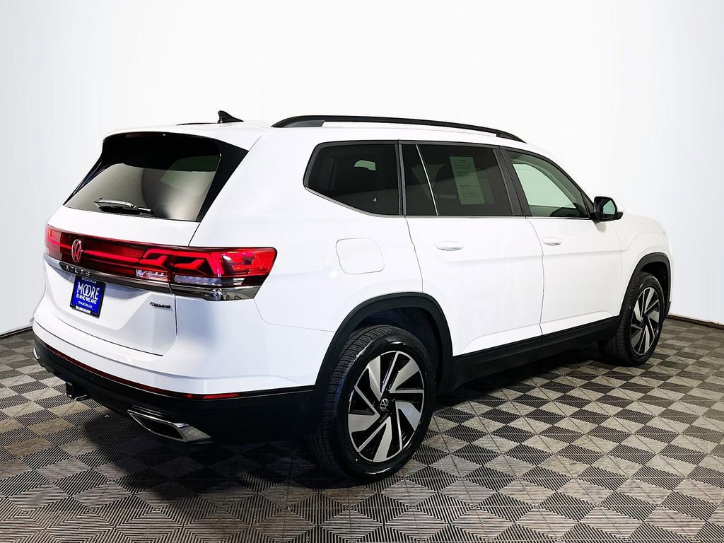 Used 2025 Volkswagen Atlas SE image 7
