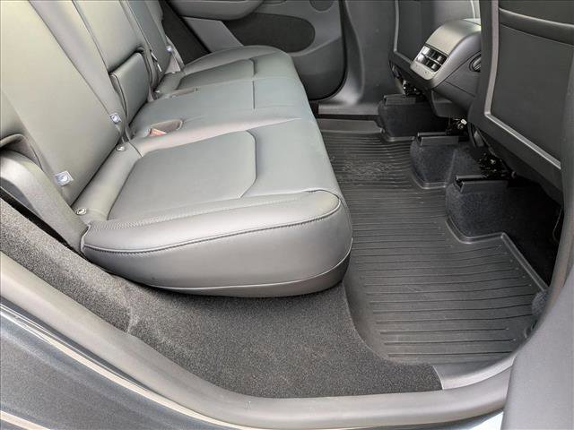 Used 2025 Tesla Model Y Long Range image 20