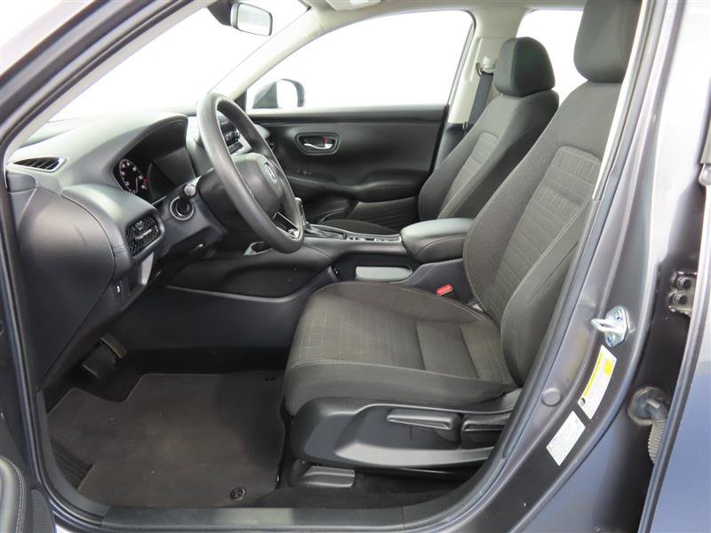 Used 2025 Honda HR-V LX image 15