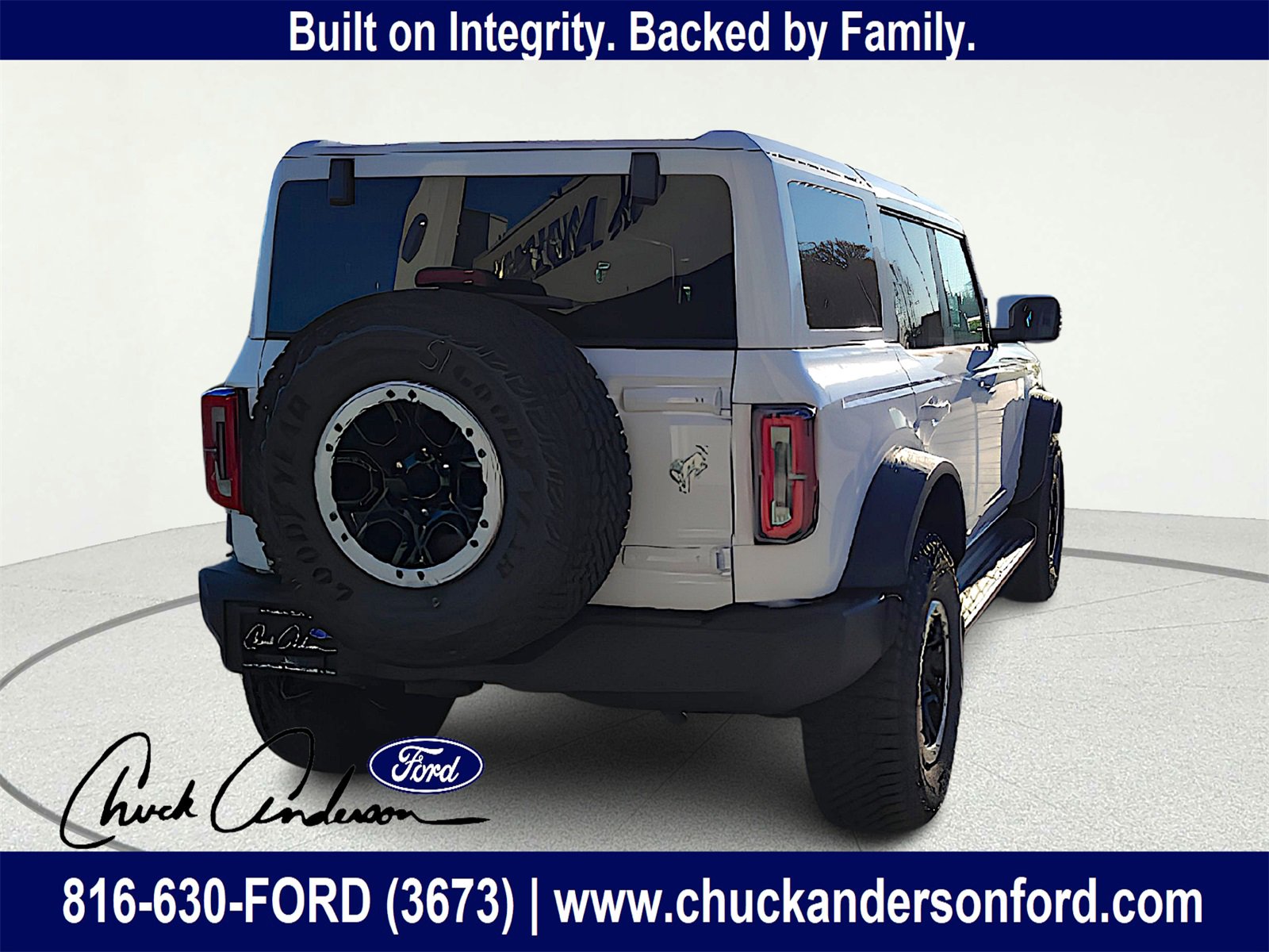 New 2025 Ford Bronco Outer Banks w/ Sasquatch Package image 6