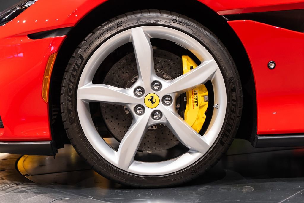 Certified 2023 Ferrari Portofino M image 13