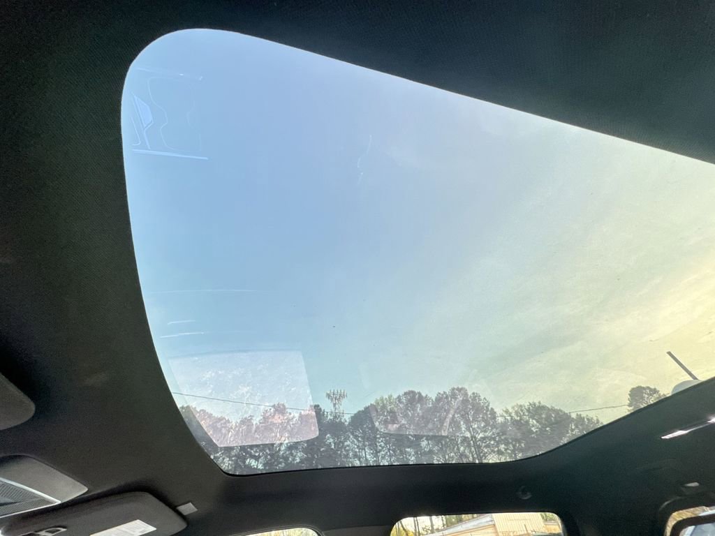 Used 2025 GMC Sierra EV Denali image 20