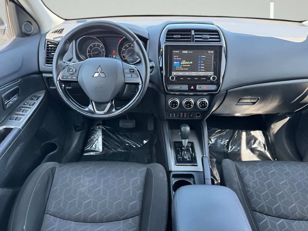 Used 2020 Mitsubishi Outlander Sport SE AWD/4WD image 10