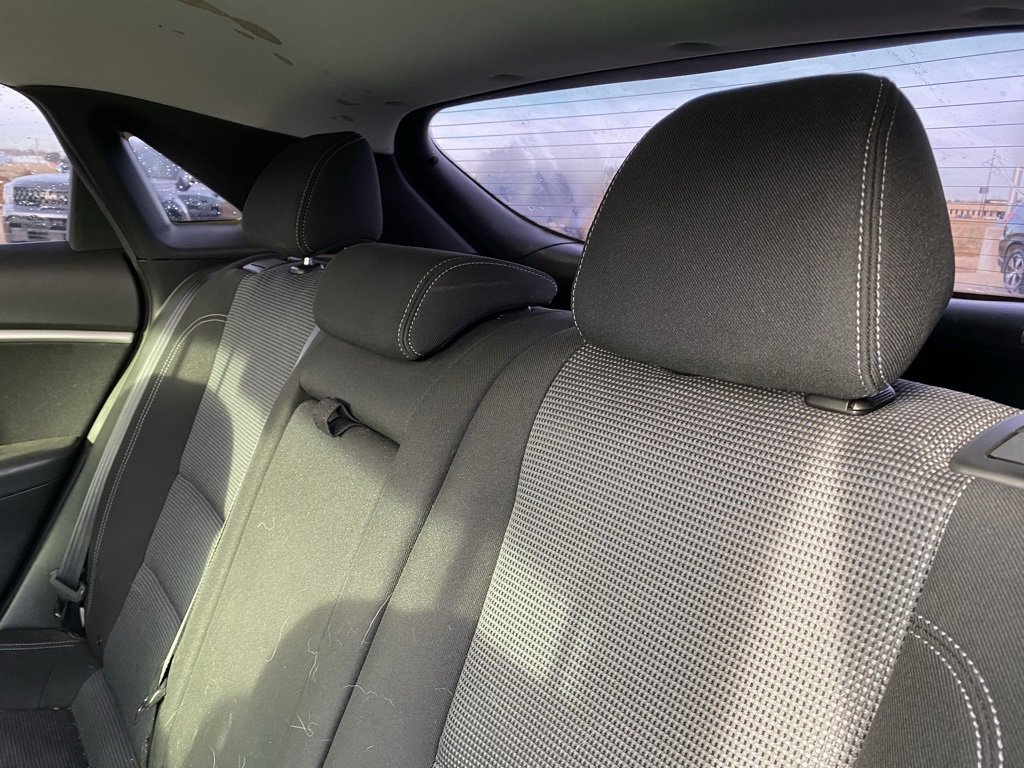 Used 2016 Hyundai Elantra GT image 10