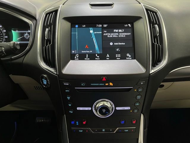 Used 2019 Ford Edge Titanium w/ Equipment Group 301A image 20