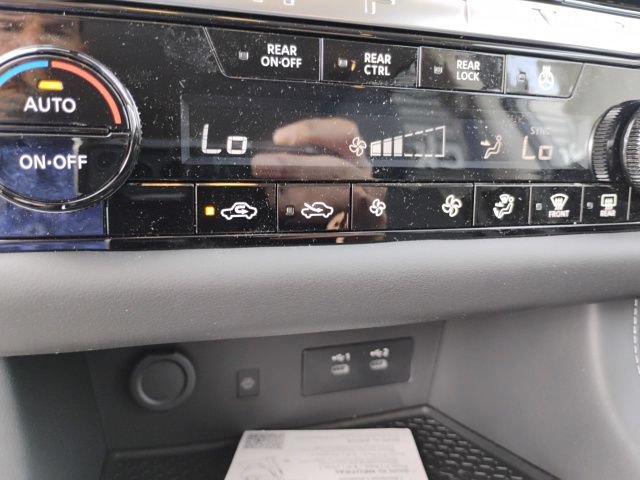New 2026 Nissan Pathfinder SL w/ Cargo Package AWD/4WD image 22