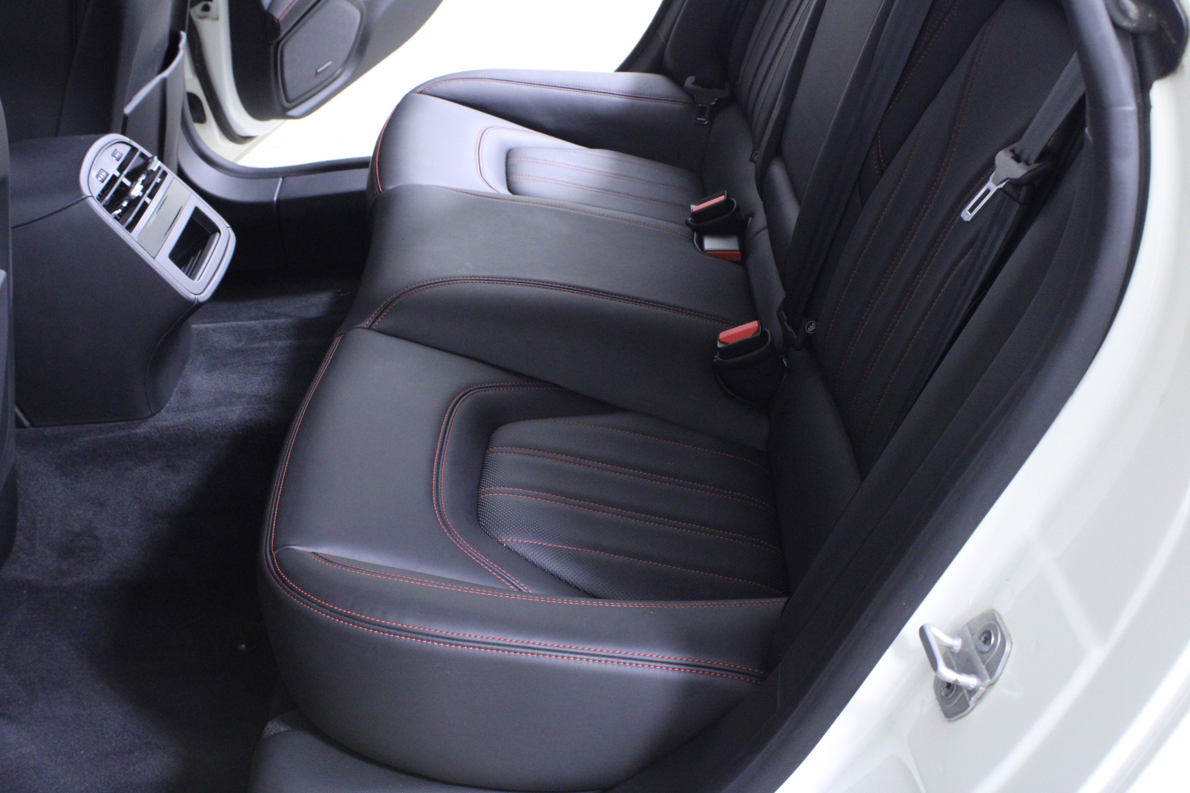 Used 2021 Maserati Quattroporte S image 13