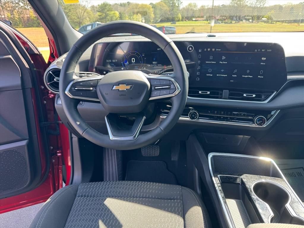 Used 2025 Chevrolet Equinox LT image 12