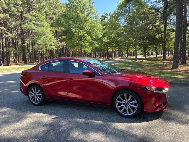 Used 2019 MAZDA MAZDA3 Sedan w/ Preferred Package FWD image 2