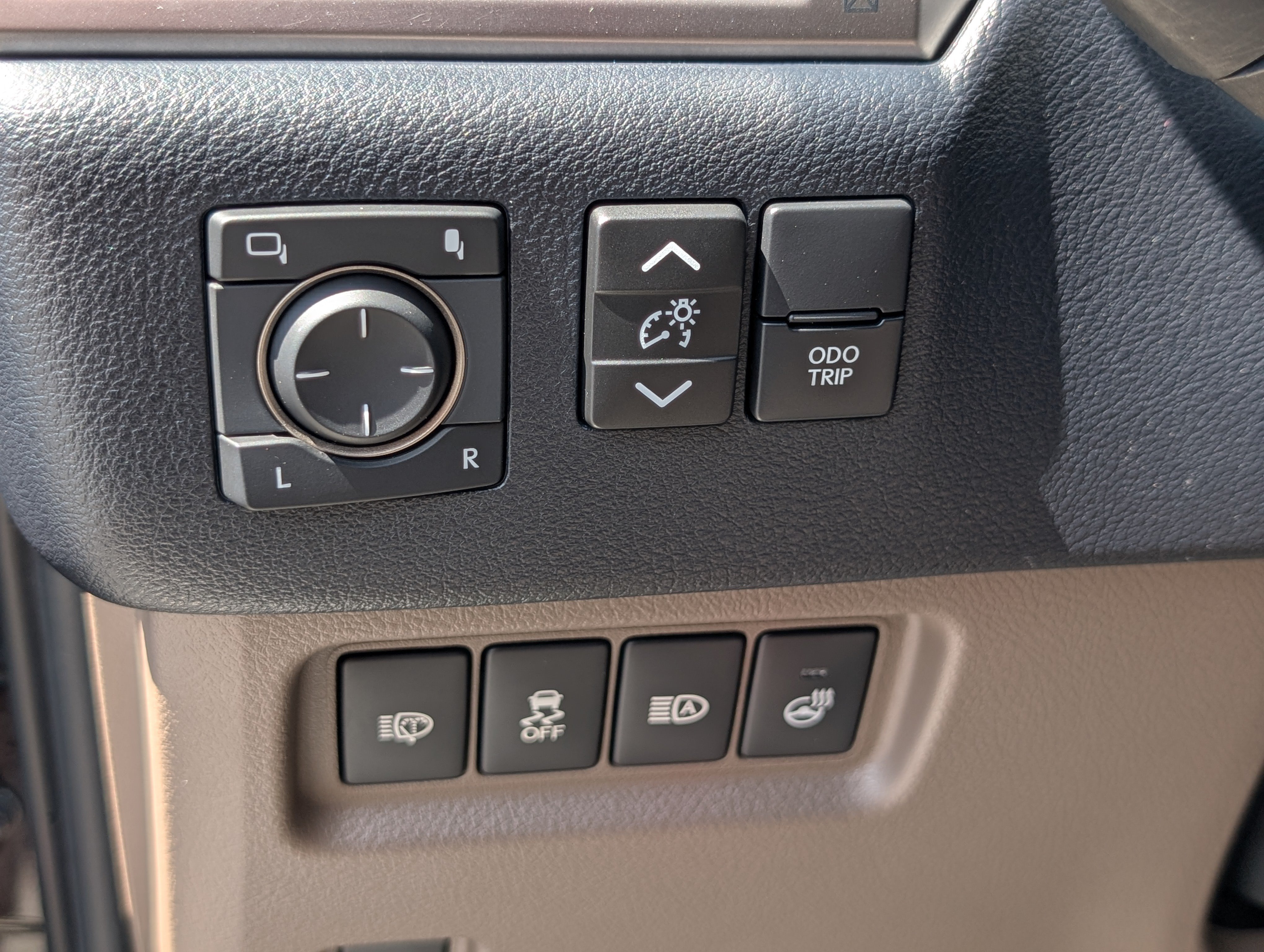Used 2023 Lexus GX 460 Premium w/ Premium Package AWD/4WD image 24