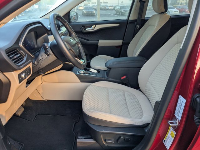 Used 2020 Ford Escape SE Sport image 14