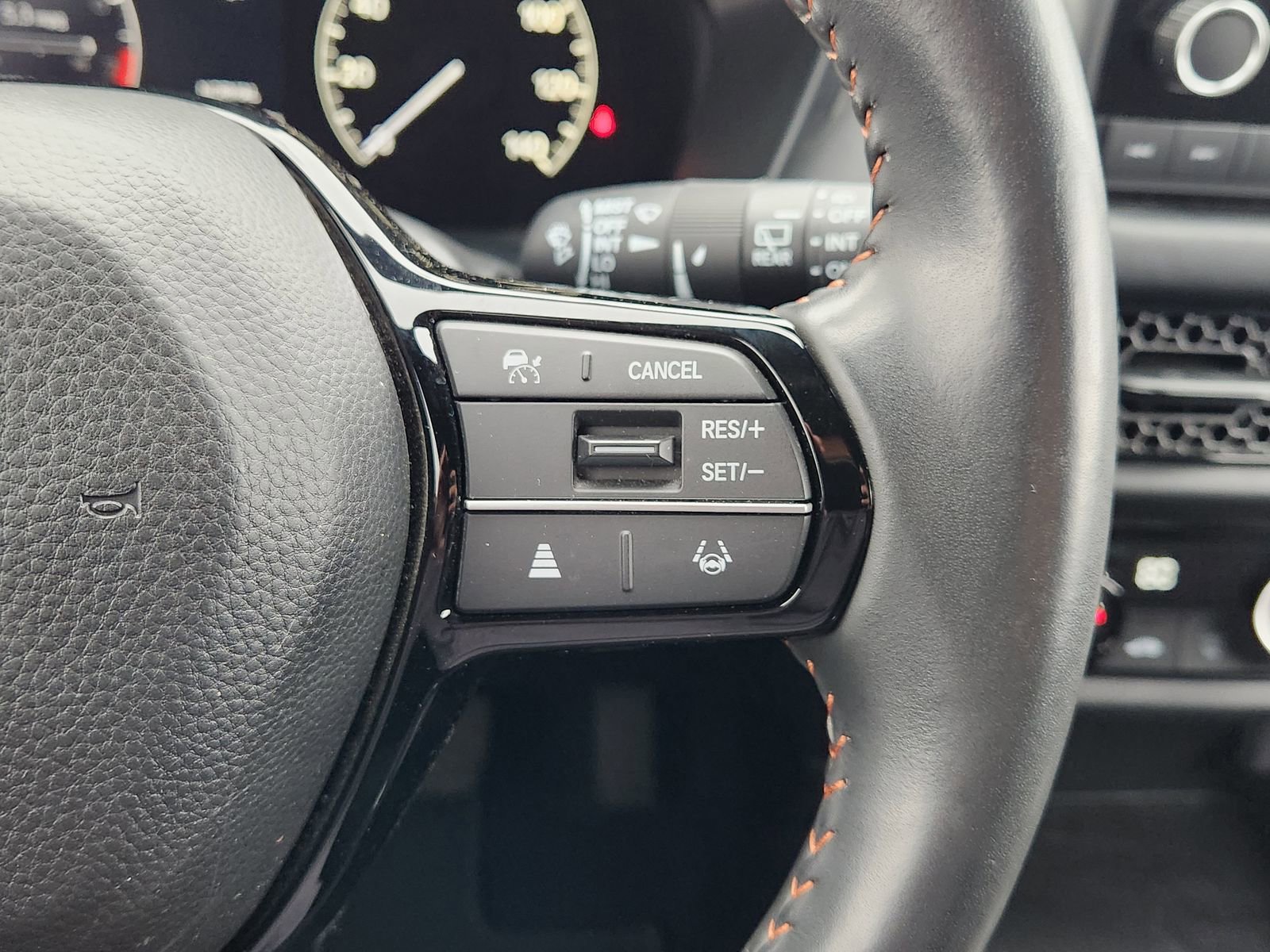 Used 2024 Honda HR-V Sport image 33