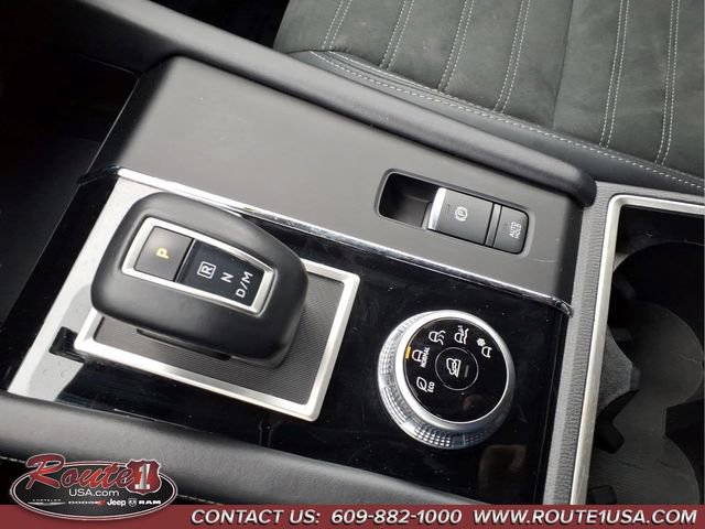 Used 2024 Mitsubishi Outlander SE FWD image 35