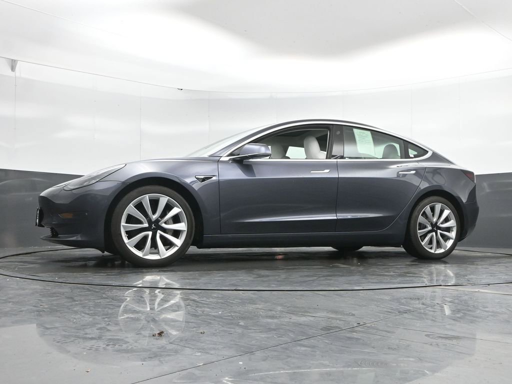Used 2019 Tesla Model 3 Long Range image 43