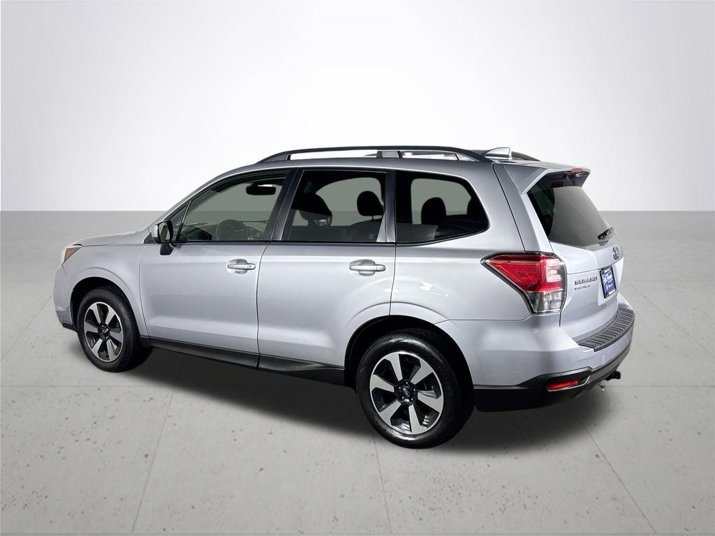 Used 2018 Subaru Forester 2.5i Premium image 8