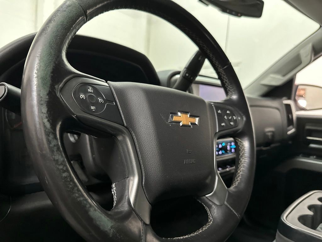 Used 2018 Chevrolet Silverado 1500 LT w/ All Star Edition AWD/4WD image 30