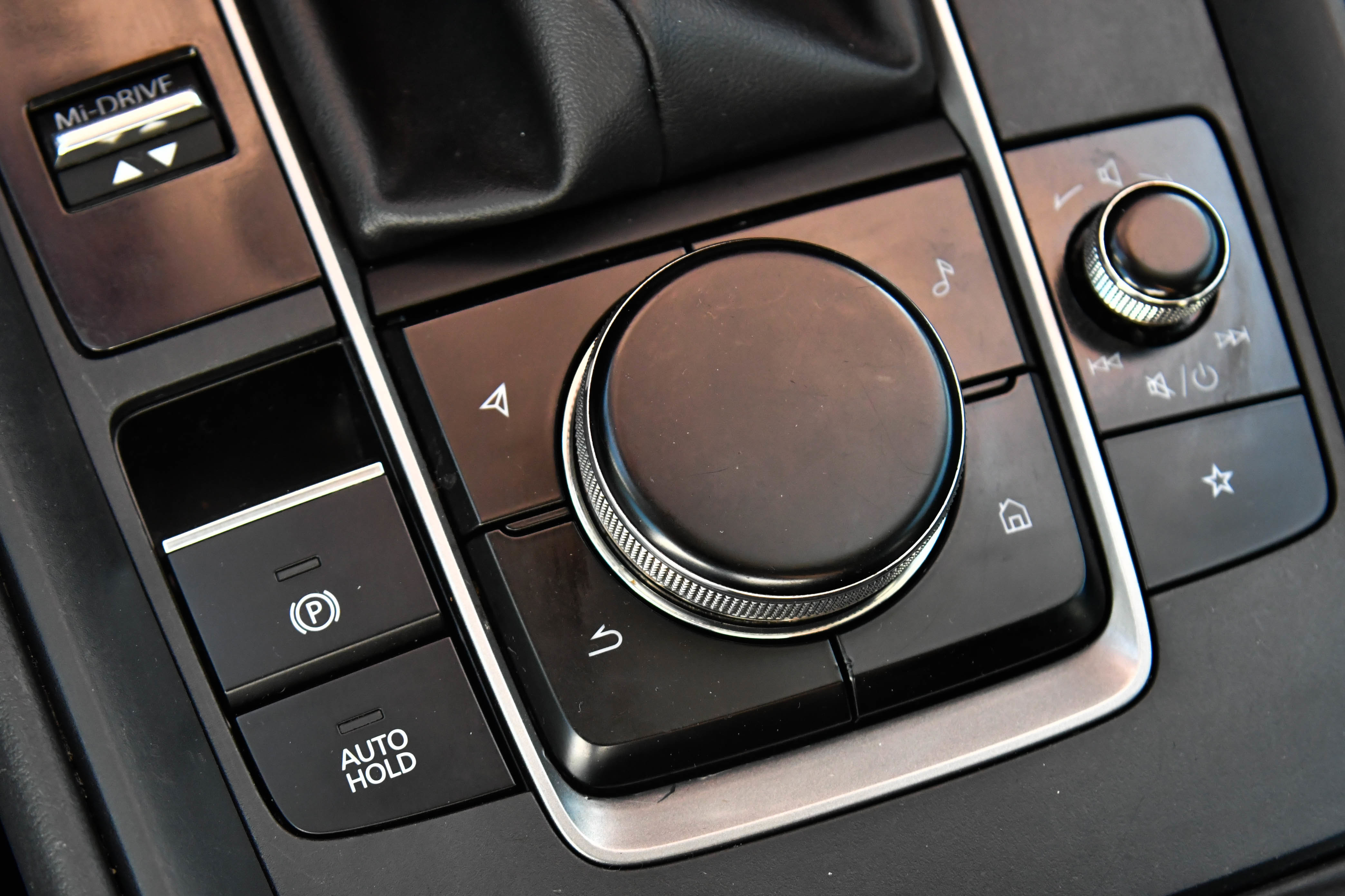 Used 2024 MAZDA CX-50 AWD 2.5 S w/ Cargo Package image 24