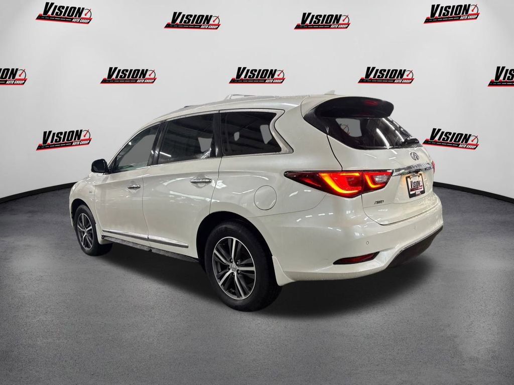 Used 2019 INFINITI QX60 Luxe w/ Essential Package image 7