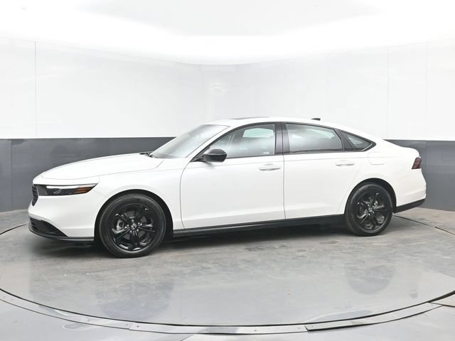 Used 2025 Honda Accord SE image 6