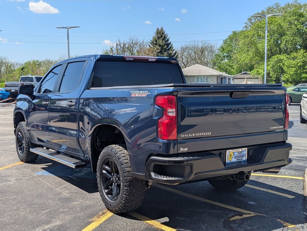 Used 2021 Chevrolet Silverado 1500 Custom Trail Boss AWD/4WD image 5