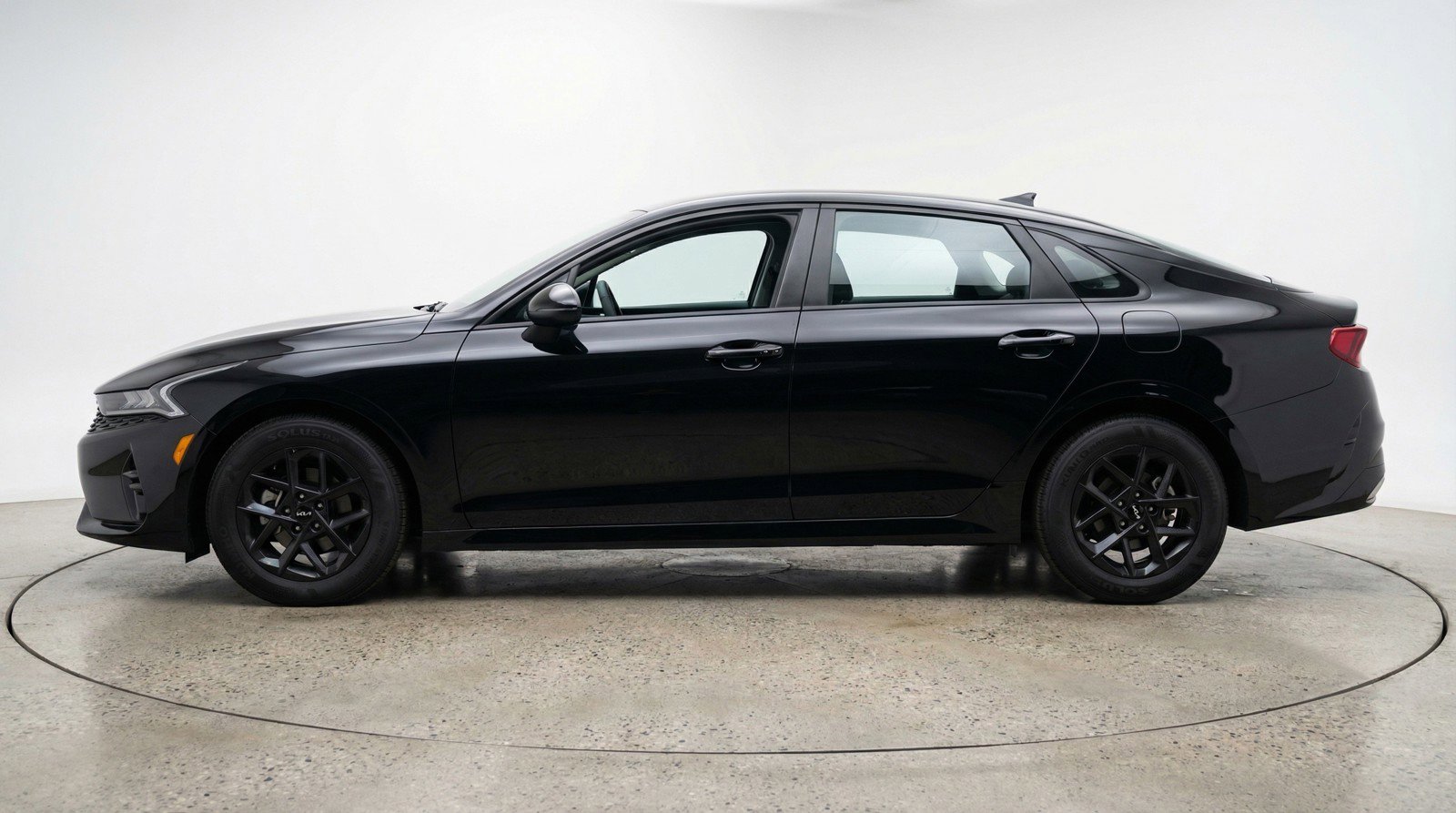 Used 2025 Kia K5 LXS image 5