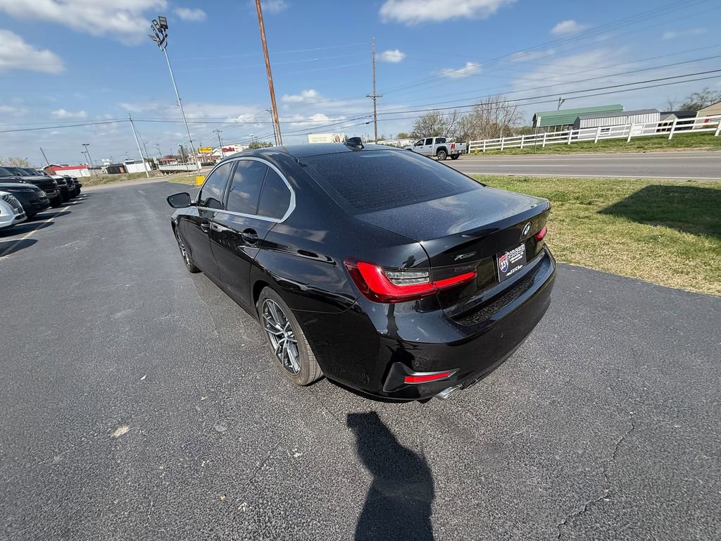Used 2022 BMW 330i xDrive Sedan w/ Driving Assistance Package image 6