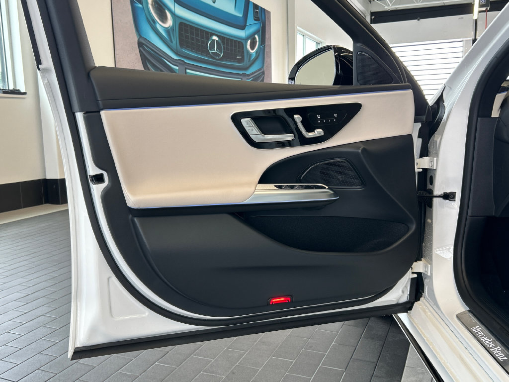 New 2027 Mercedes-Benz E 450 4MATIC Sedan image 10