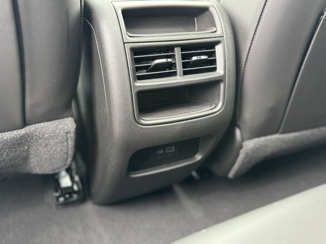 New 2025 Cadillac XT5 Premium Luxury image 12