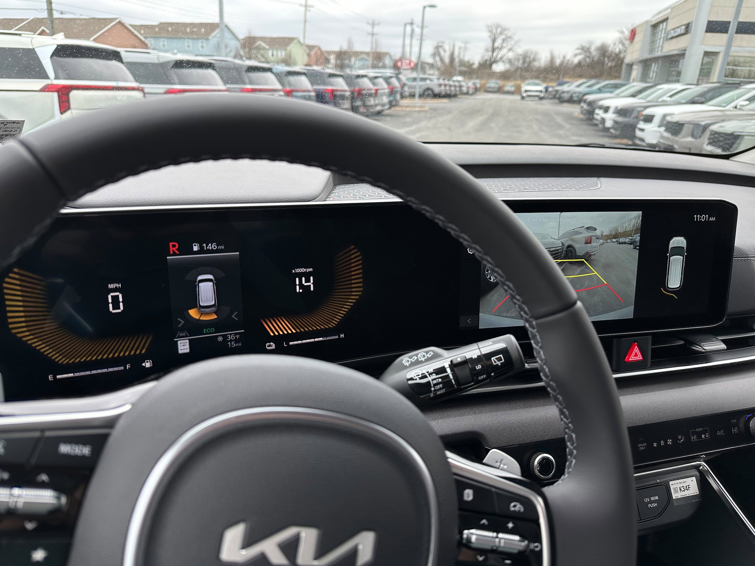 New 2026 Kia Carnival EX image 43