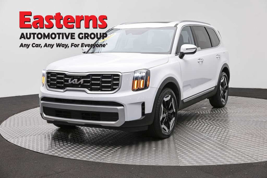 Used 2025 Kia Telluride S