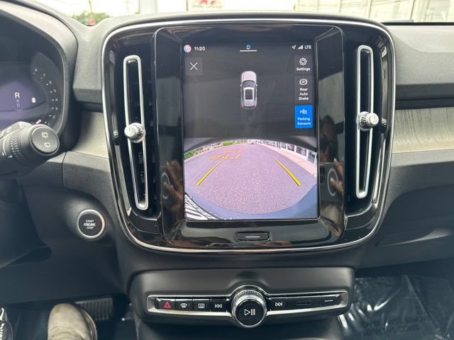 Certified 2023 Volvo XC40 B5 Plus w/ Climate Package AWD/4WD image 26