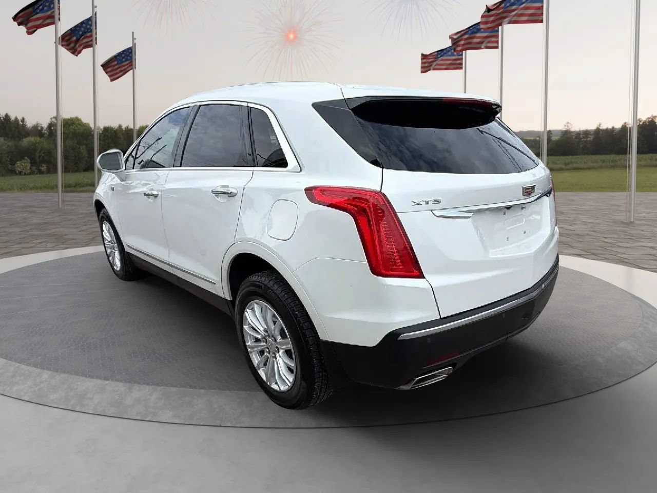 Used 2017 Cadillac XT5 FWD w/ LPO, Wheel Lock Package image 4