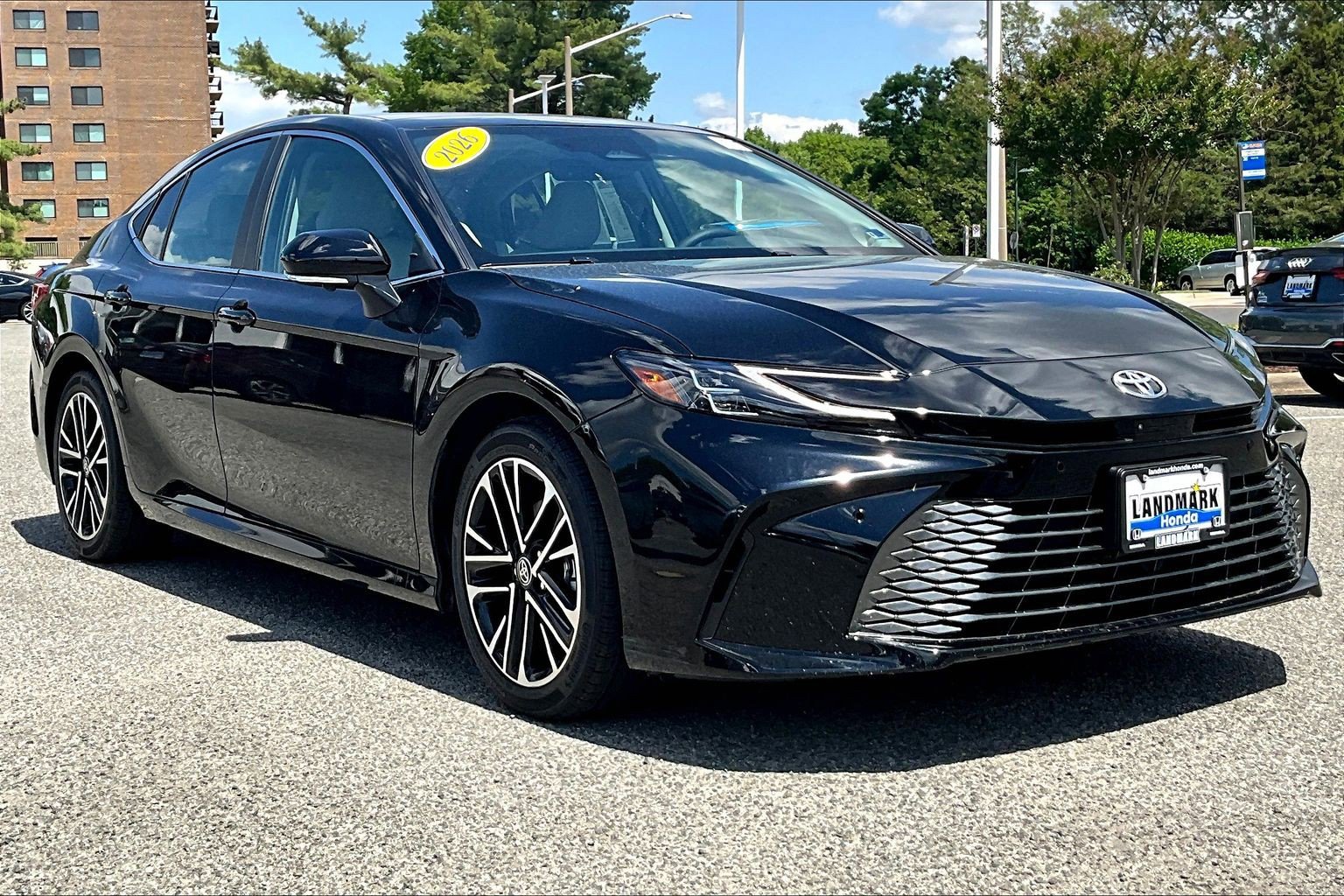 Used 2026 Toyota Camry XLE w/ Premium Plus Package FWD image 11