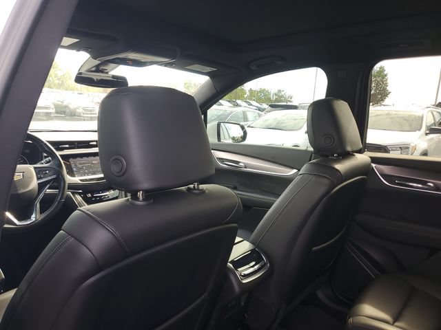 Used 2024 Cadillac XT6 Luxury AWD/4WD image 12