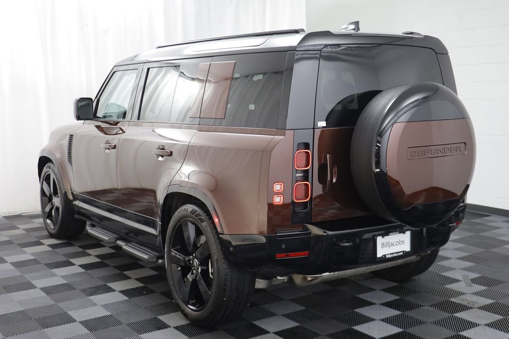 Used 2025 Land Rover Defender 110 Sedona Red Edition image 16
