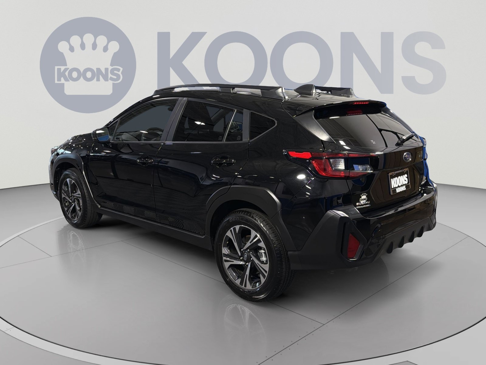 Used 2025 Subaru Crosstrek 2.5i Premium AWD/4WD image 4